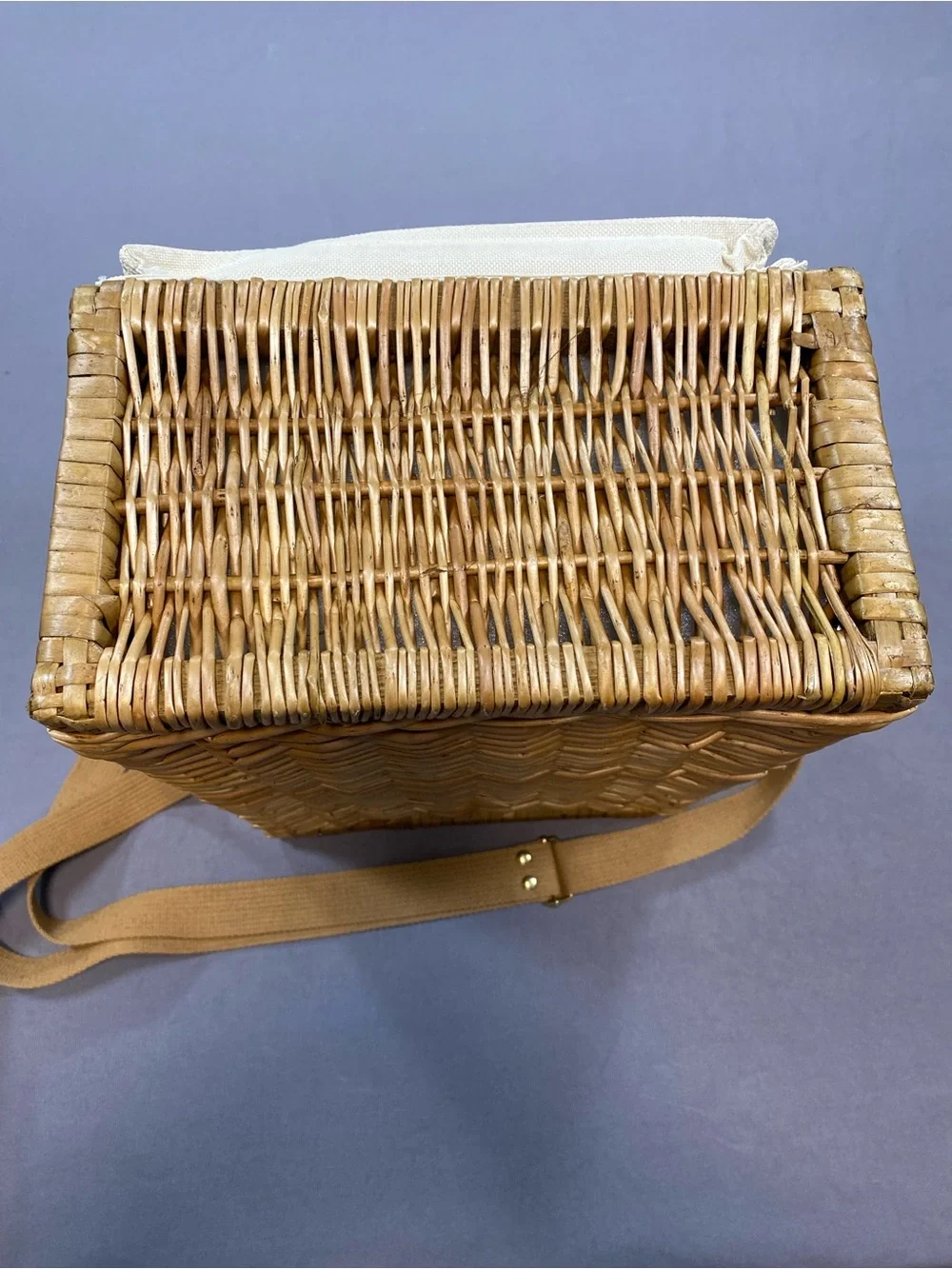Picnic Time Wine and Cheese Basket with Wine and Cheese Tools